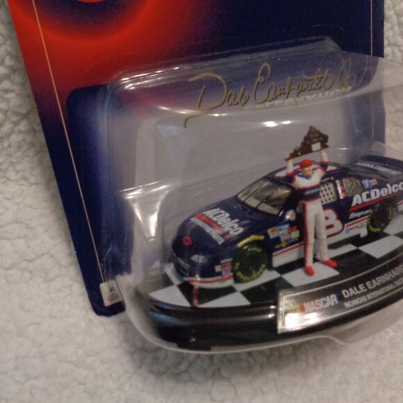 Dale Earnhardt Jr #3 Winner's Circle Victory Celebrations Richmond 1/43 AC Delco - Picture 4 of 9